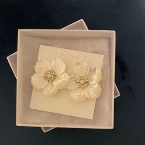 Large Mother of Pearl Floral Earrings | perfect for bride
